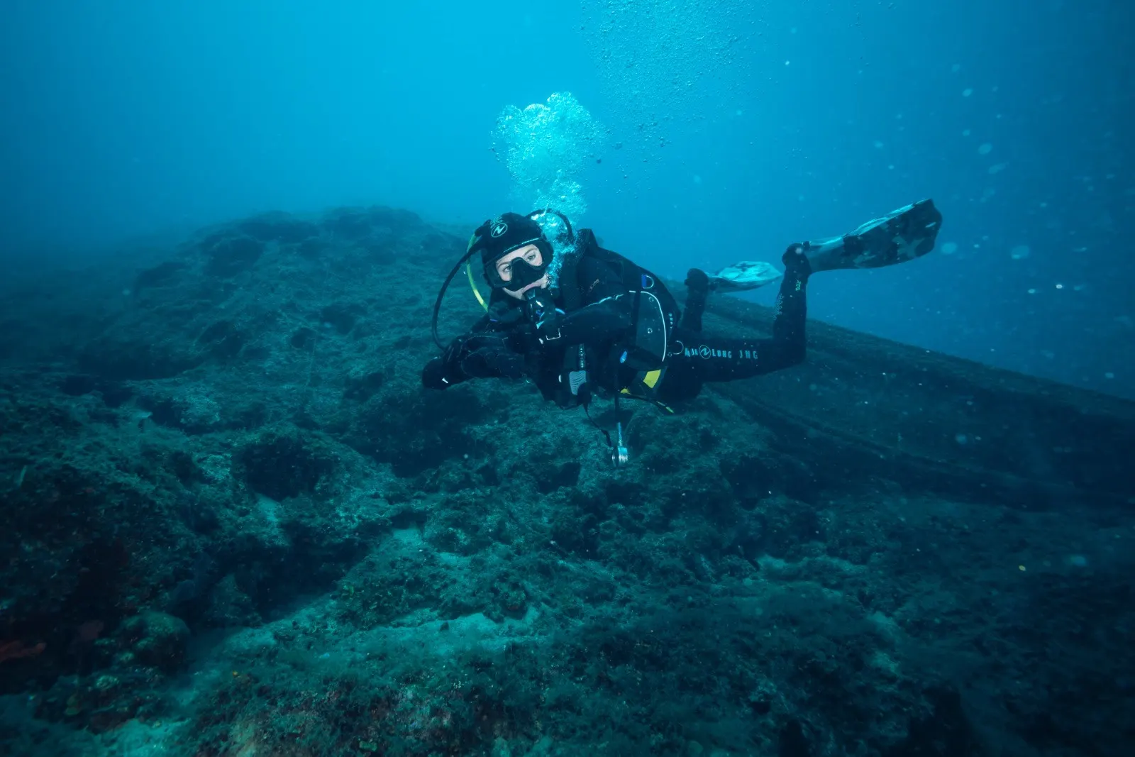 The team on a Straton research dive